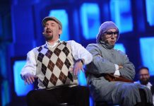 Afera z kabaretem „Neo-Nówka” – skecz napisał im Sasin albo Dworczyk